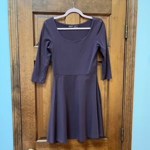 Pact Organic Fit & Flare Dress, size S, with pockets!